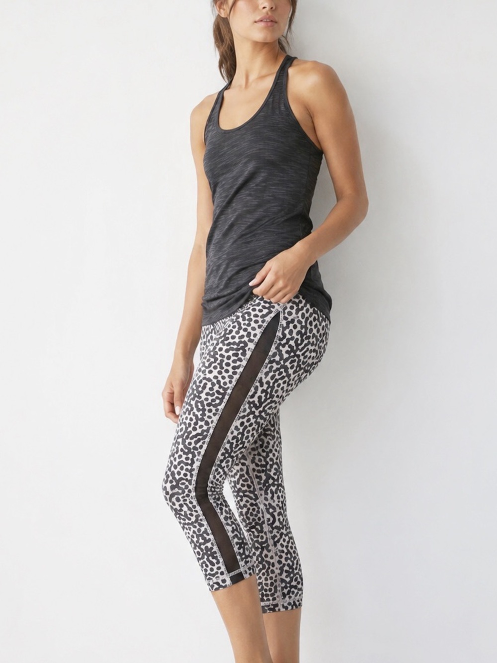 Lululemon Woman Ace Spot High Rise Crop Leggings US8 Activewear Yoga Athleisure
